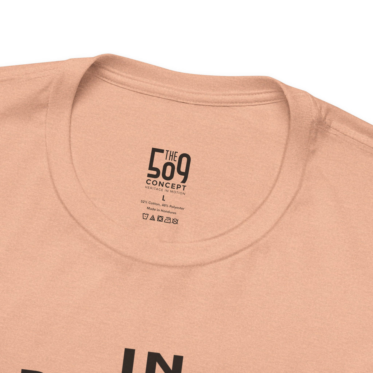 In Diri Blan Sòs Pwa Ak Legim We Trust  — T-shirt Graphic Apparel