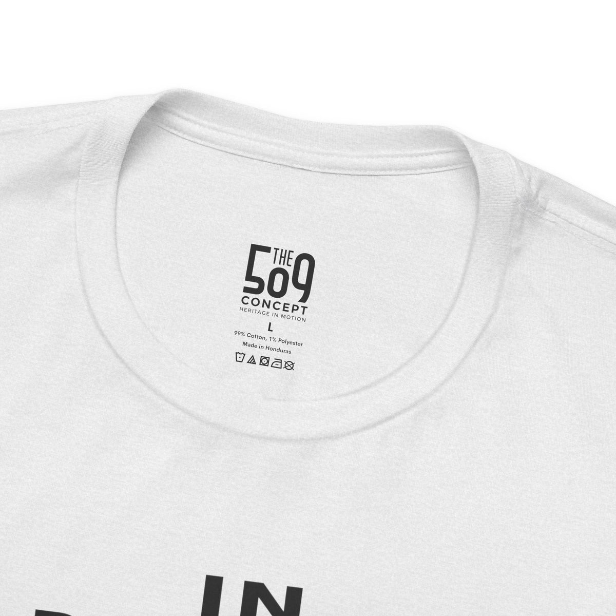 In Diri Blan Sòs Pwa Ak Legim We Trust  — T-shirt Graphic Apparel
