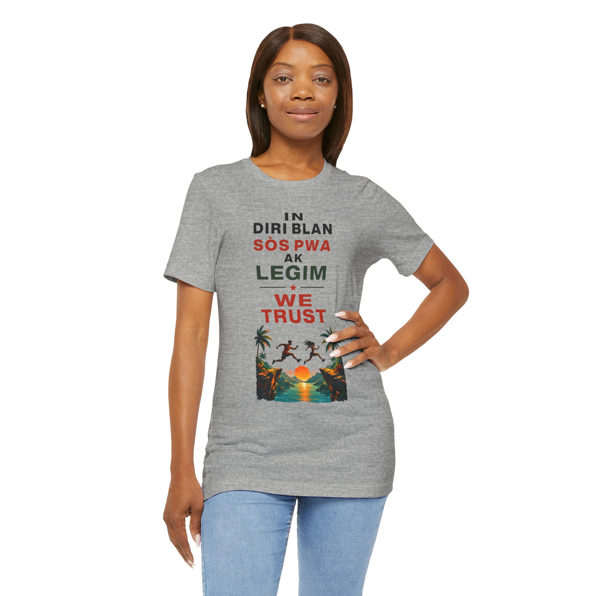 In Diri Blan Sòs Pwa Ak Legim We Trust  — T-shirt Graphic Apparel