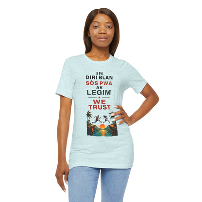 In Diri Blan Sòs Pwa Ak Legim We Trust  — T-shirt Graphic Apparel