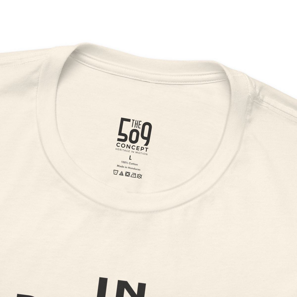 In Diri Blan Sòs Pwa Ak Legim We Trust  — T-shirt Graphic Apparel